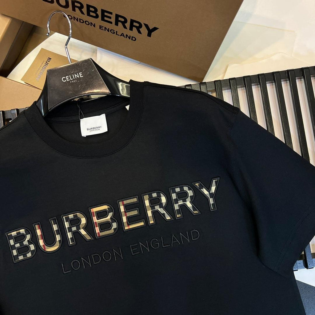 Burberry T-Shirt Without Collar 'Black & Beige' Banlieue91