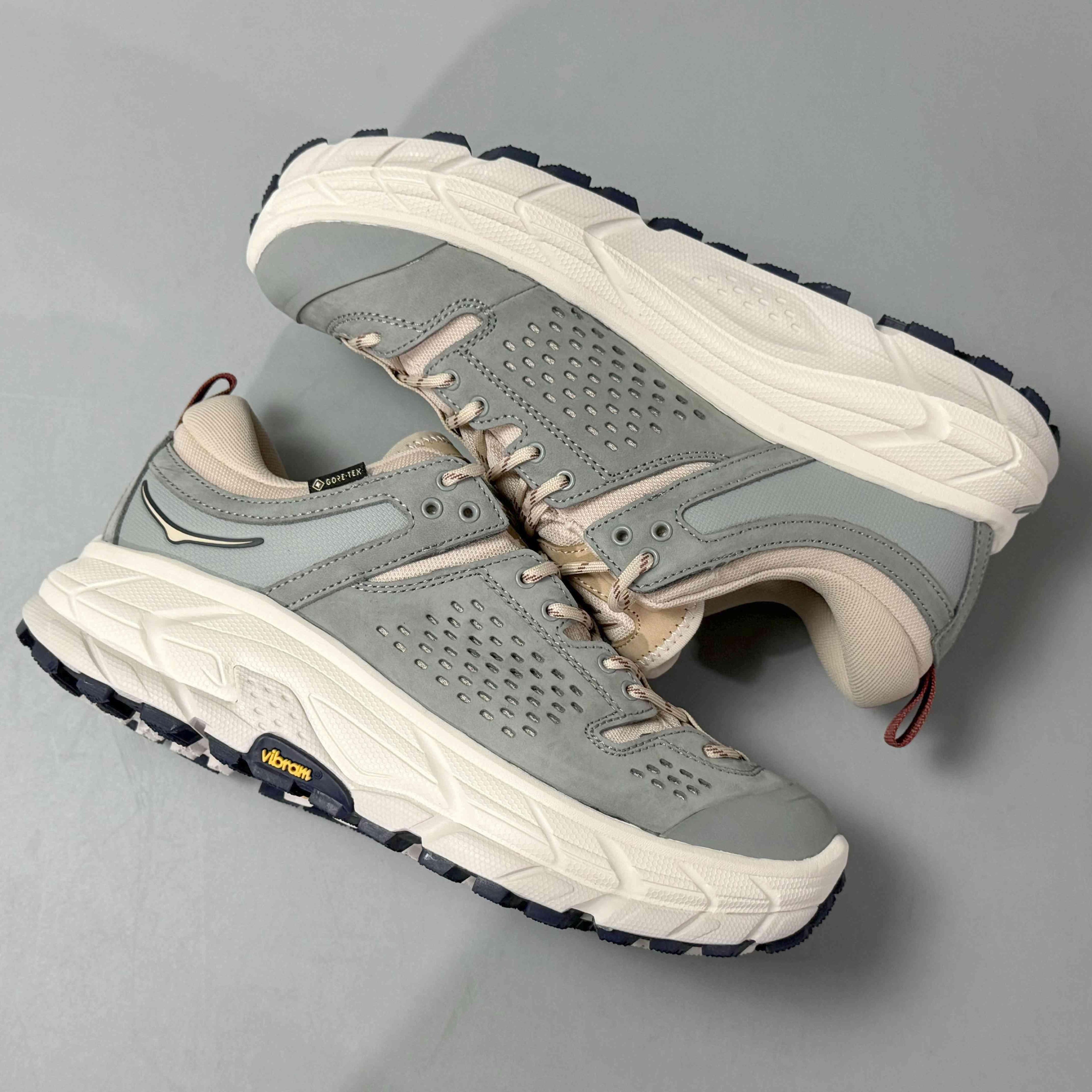 Hoka One One Tor Ultra Lo Limestone Shifting Sand Banlieue91