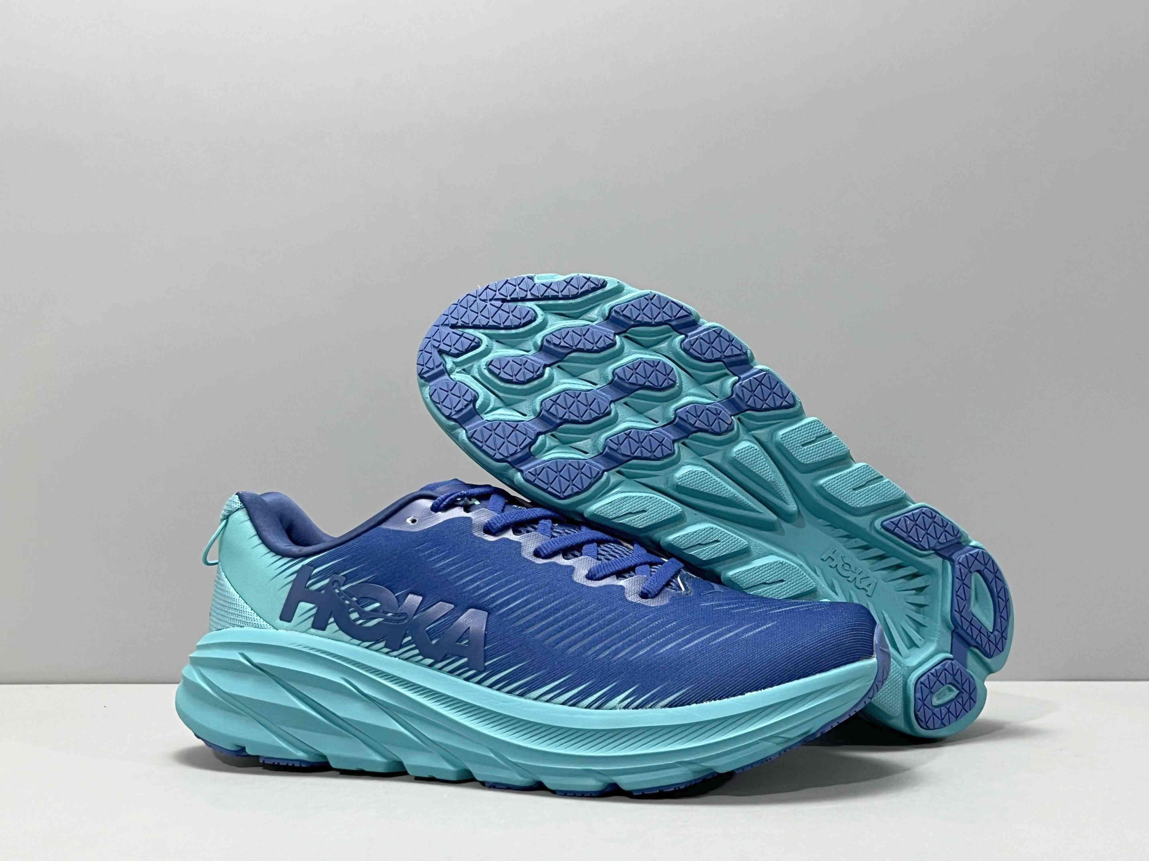 Hoka One One Clifton 8 'Bellwether Blue Scuba Blue' Banlieue91