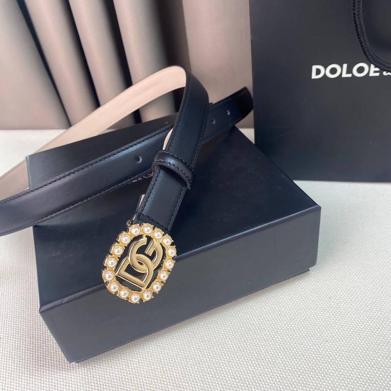 Dolce Gabbana Women Calfskin belt with bejeweled DG logo 'Black' Banlieue91