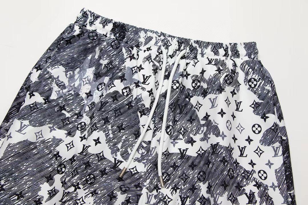 Louis Vuitton Sport Short Pant Banlieue91