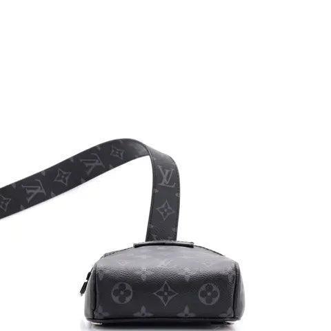 LOUIS VUITTON Taiga Rama Outdoor Sling Bag Banlieue91