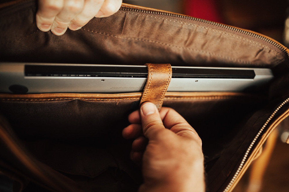 Buffalo Leather Messenger Kodiak Leather