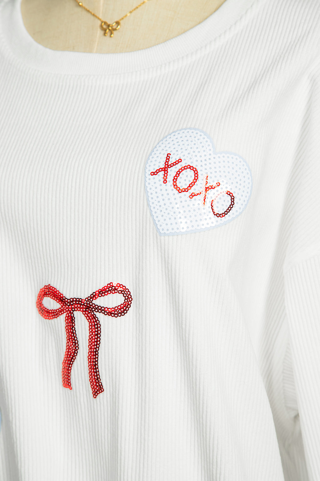 White Sequin Ribbon Bow XOXO Heart Patched Corded Rib Pullover Sweatshirt