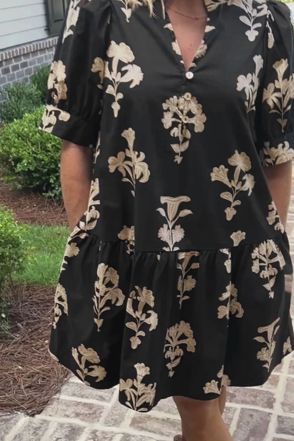 Green Frilled V Neck Puff Short Sleeve Floral Mini Dress