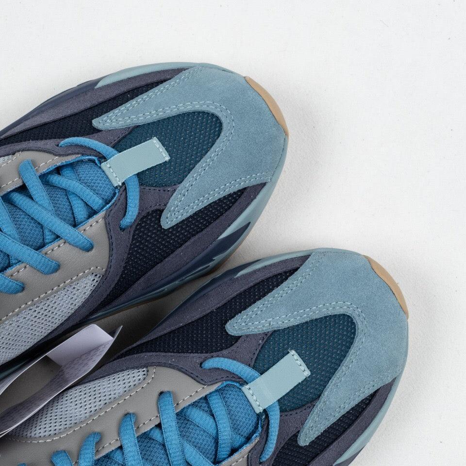 Adidas Yeezy Boost 700 'Carbon Blue' Banlieue91