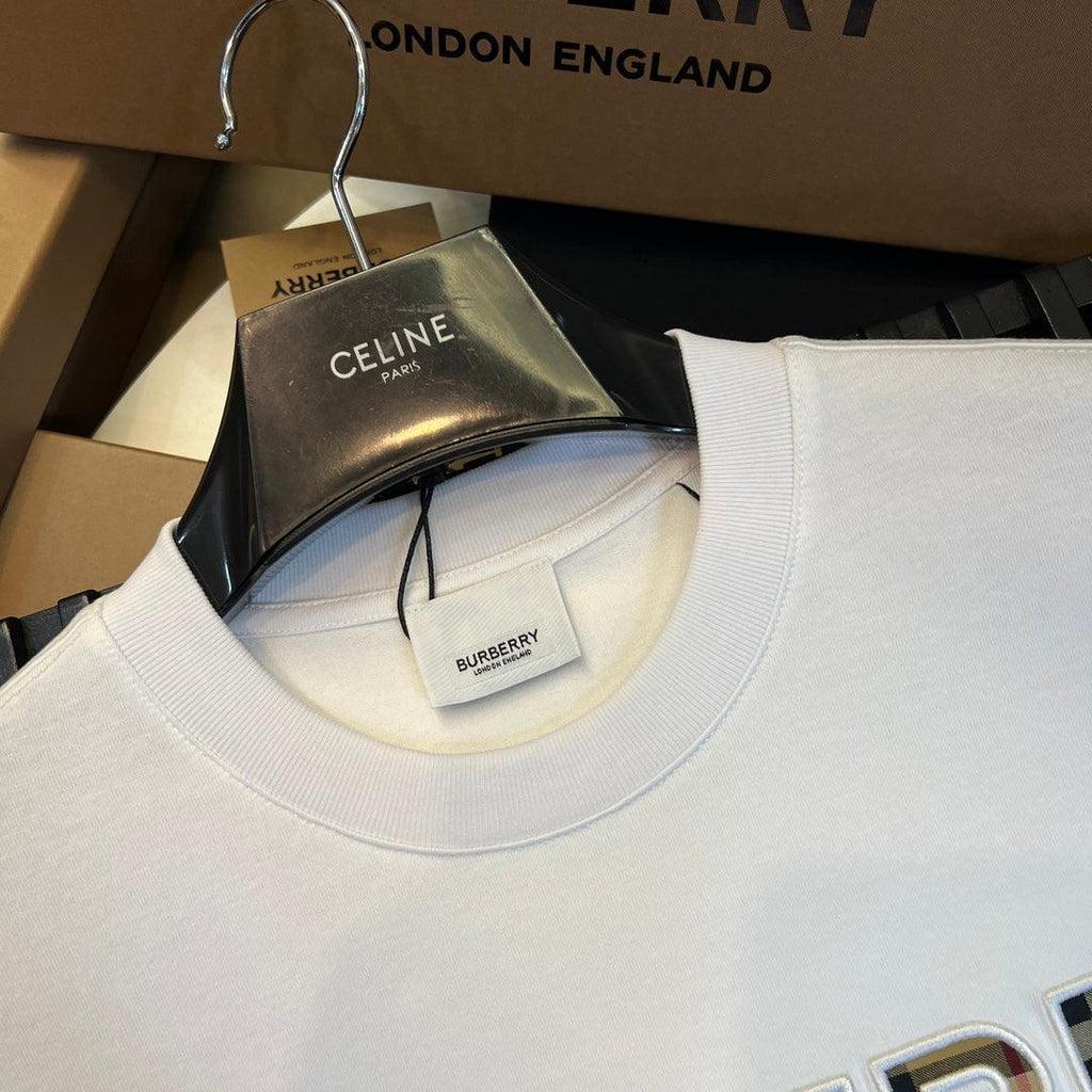 Burberry T-Shirt Without Collar 'White & Gold' Banlieue91