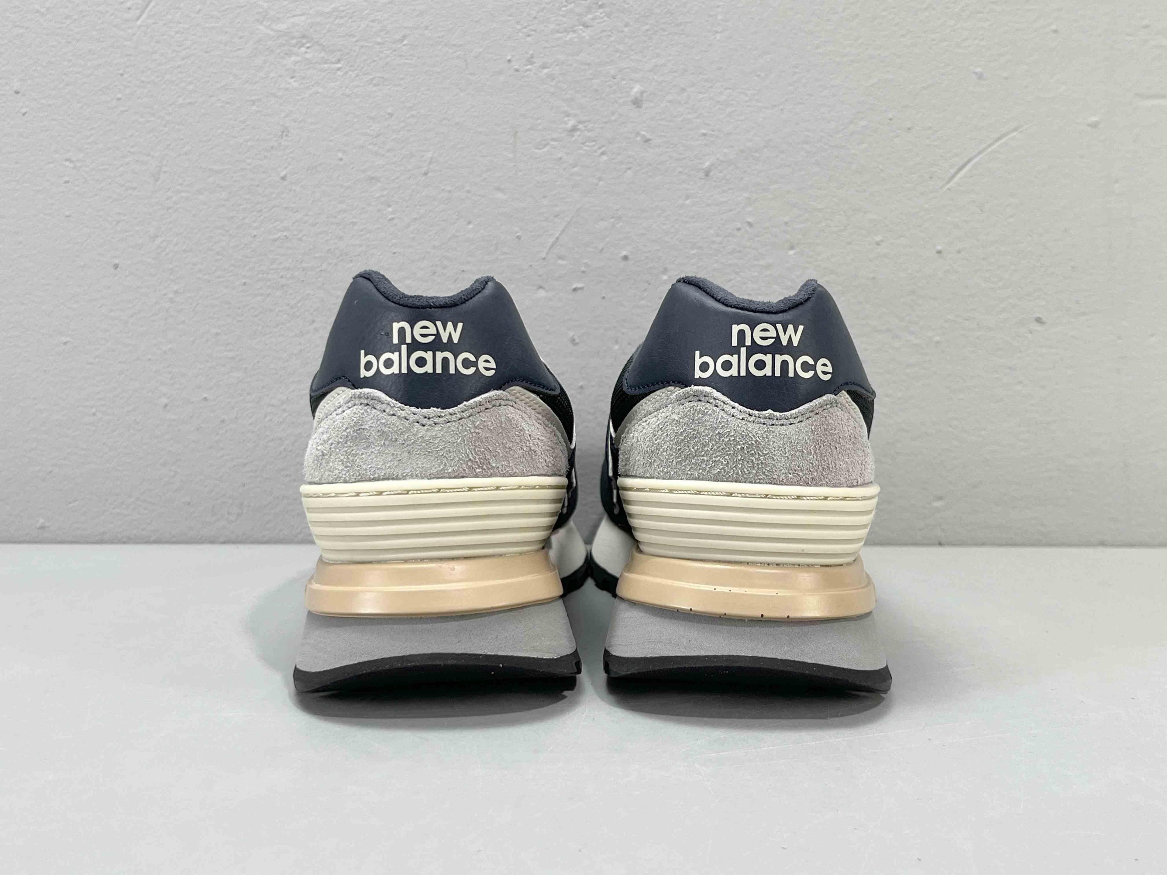 New Balance 574 Blue Gray Banlieue91