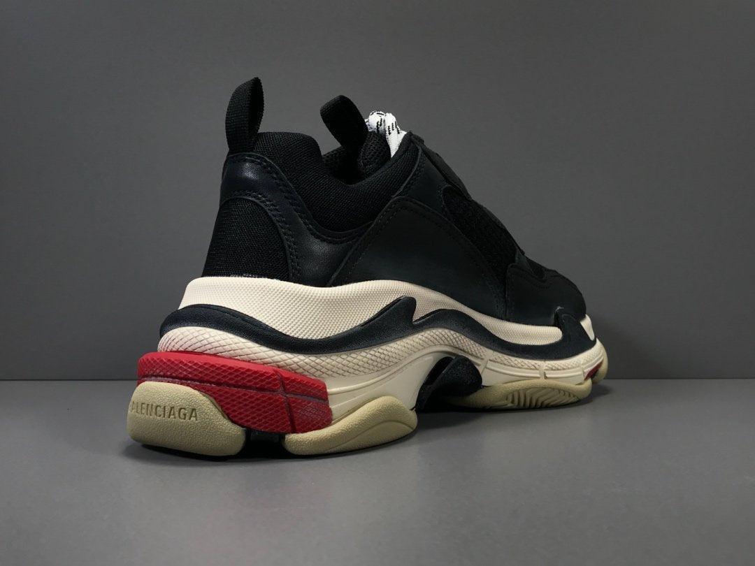 BALENCIAGA TRIPLE S SNEAKER Banlieue91