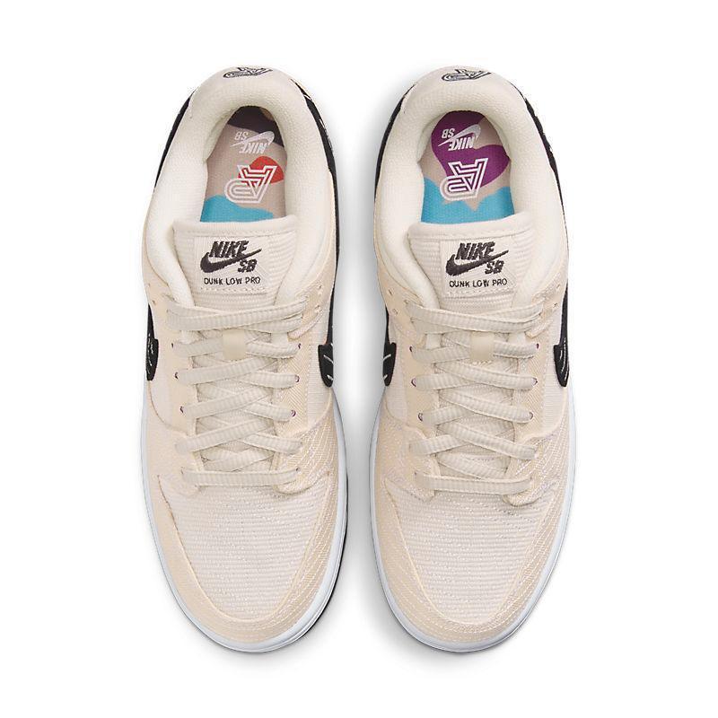 Nike SB Dunk Low 'Albino & Preto' Banlieue91