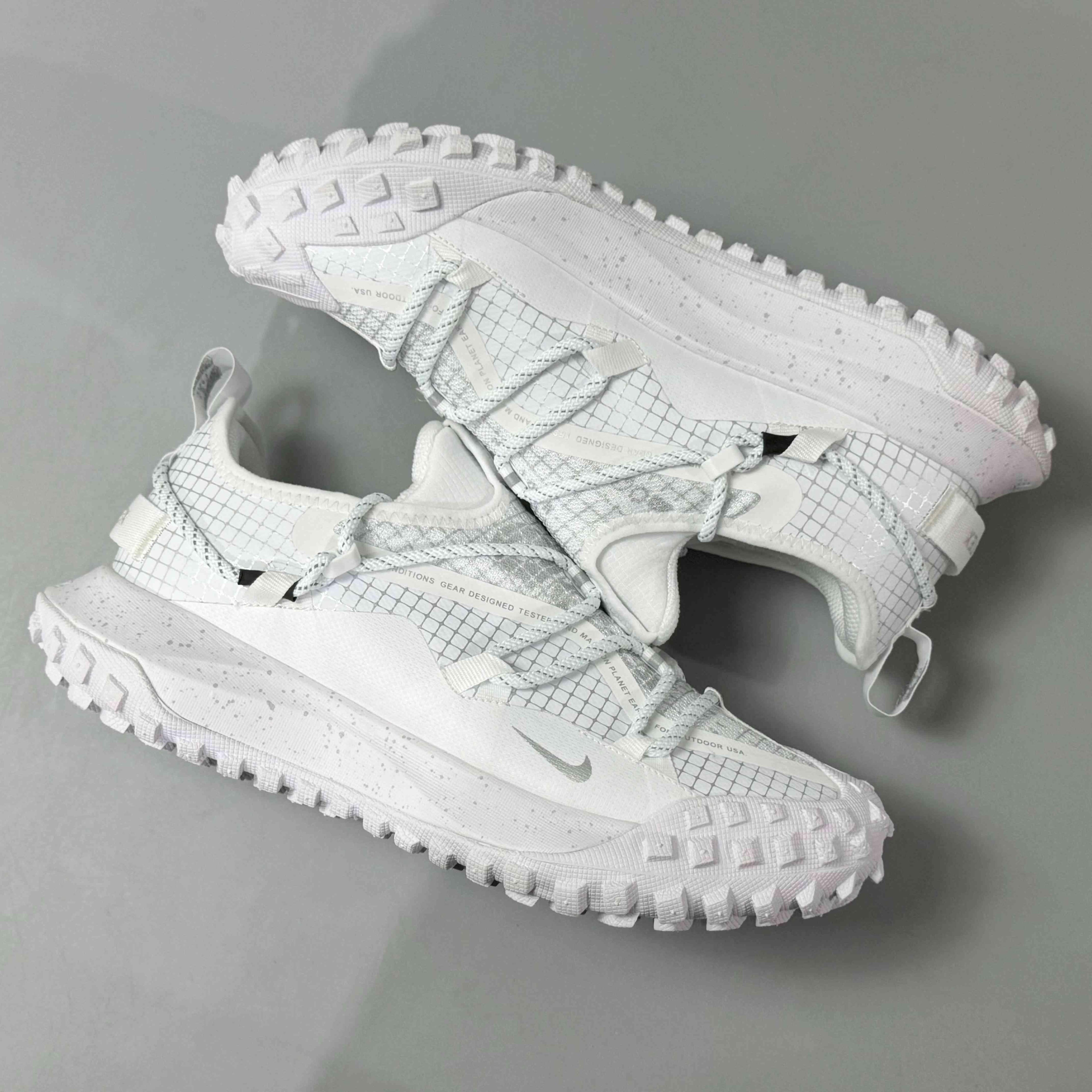 Nike ACG Mountain Fly Low Gore-Tex SE 'Triple White' Banlieue91