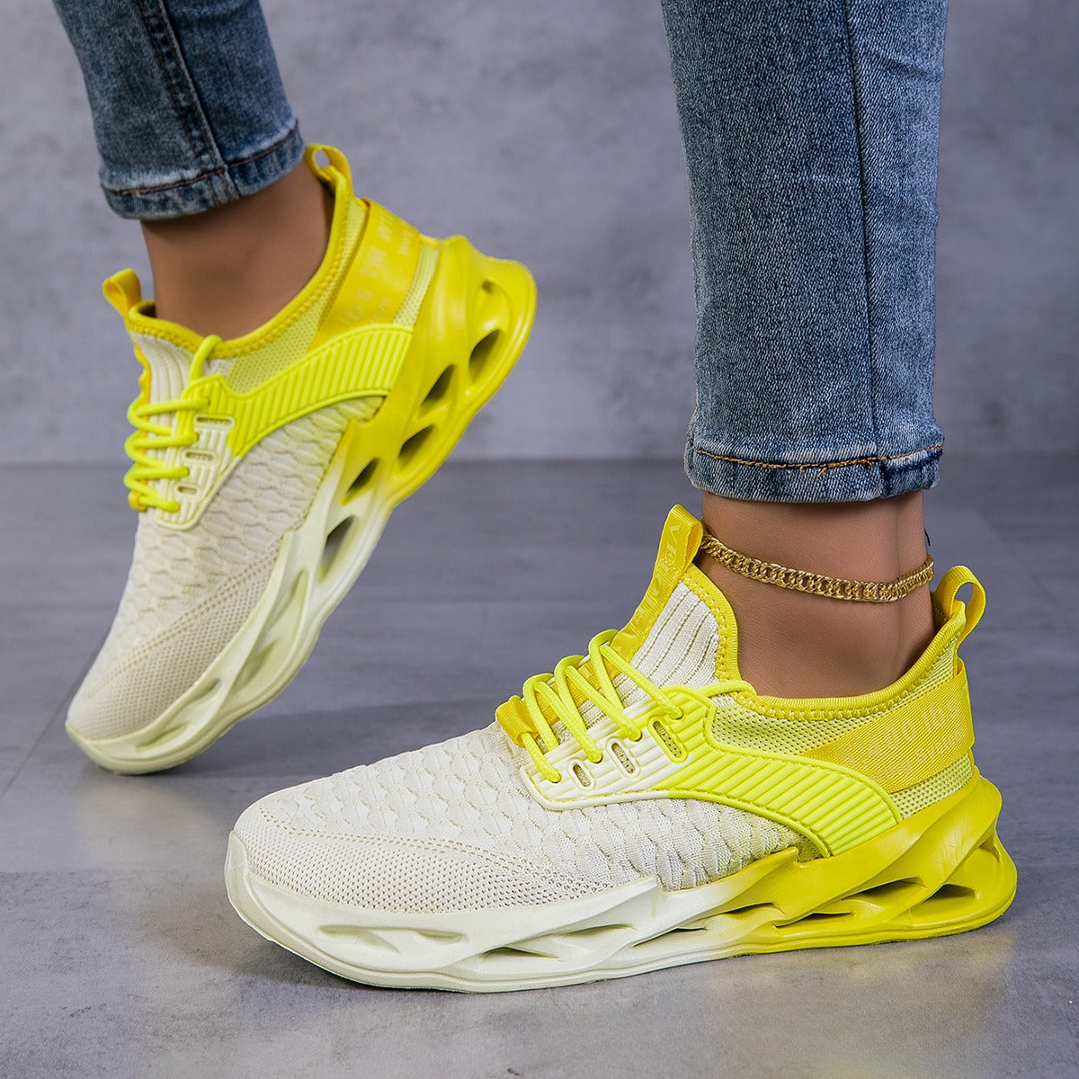 Women’s Casual Sporty Outdoor Running Shoes FitiqueFit