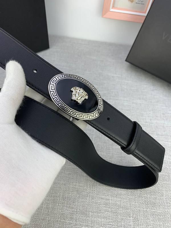 Versace Black Leather Vitello Belt Silver Medallion Buckle Banlieue91