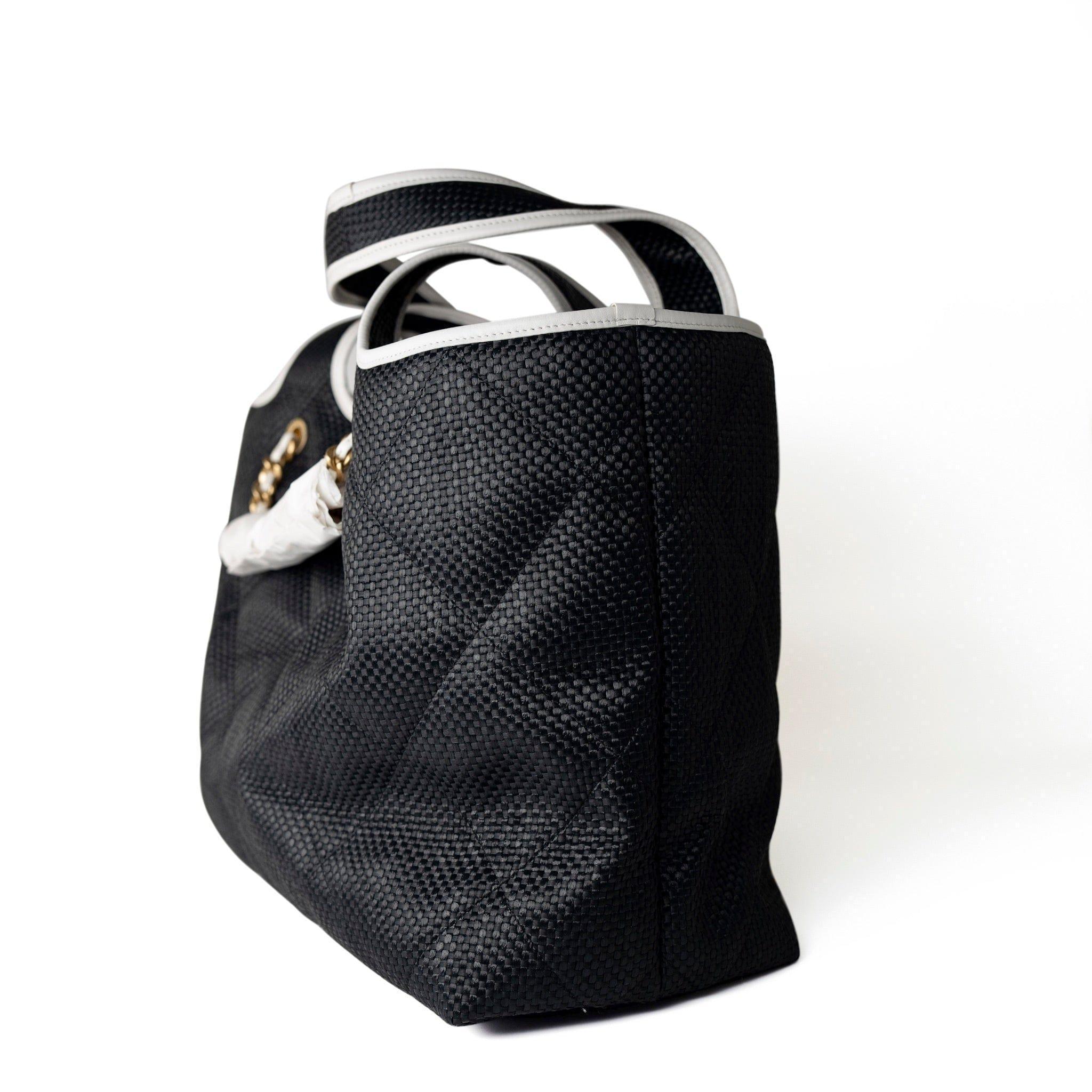 CHANEL 23M Coco Maxi Beach Shopping Tote Black Quilted Banlieue91