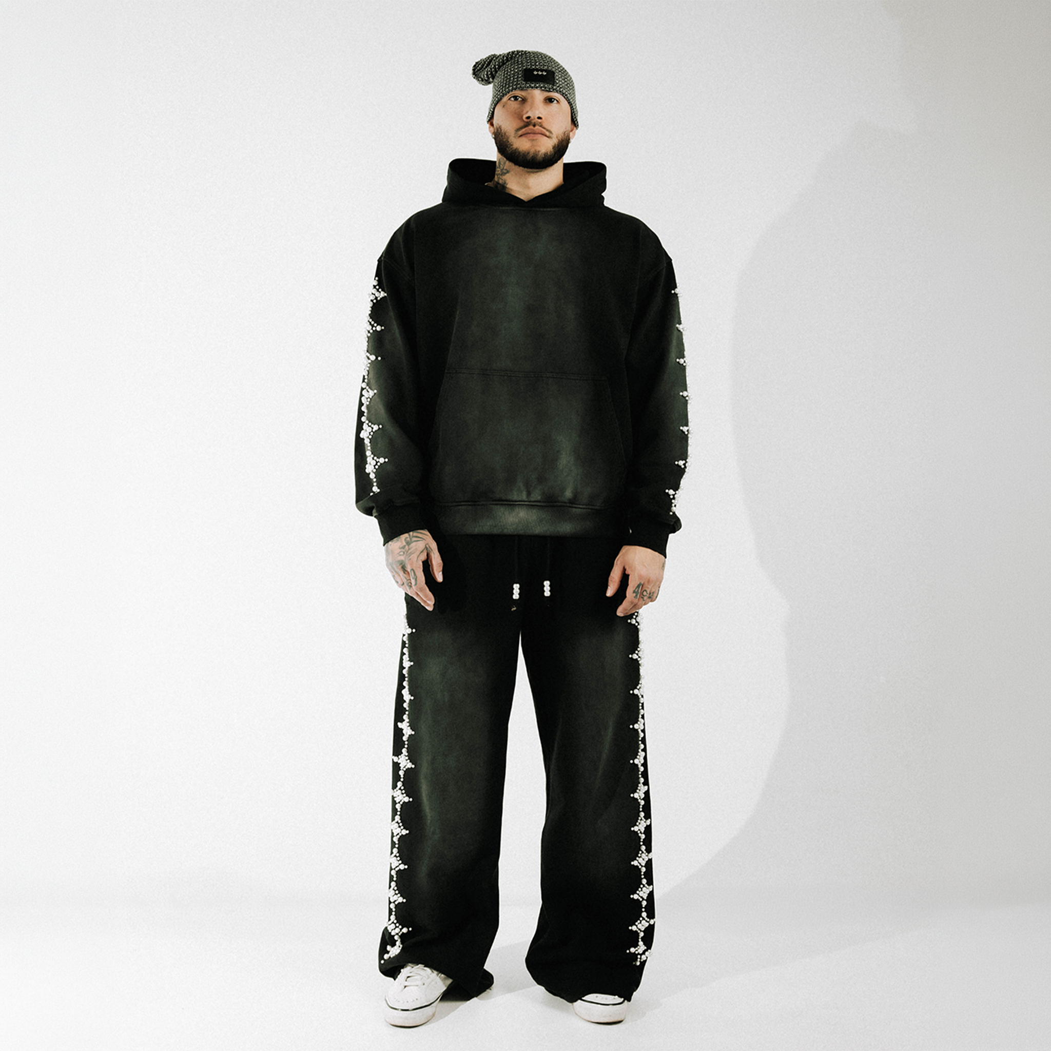 Commons Pearled Star Hoodie Vintage Black