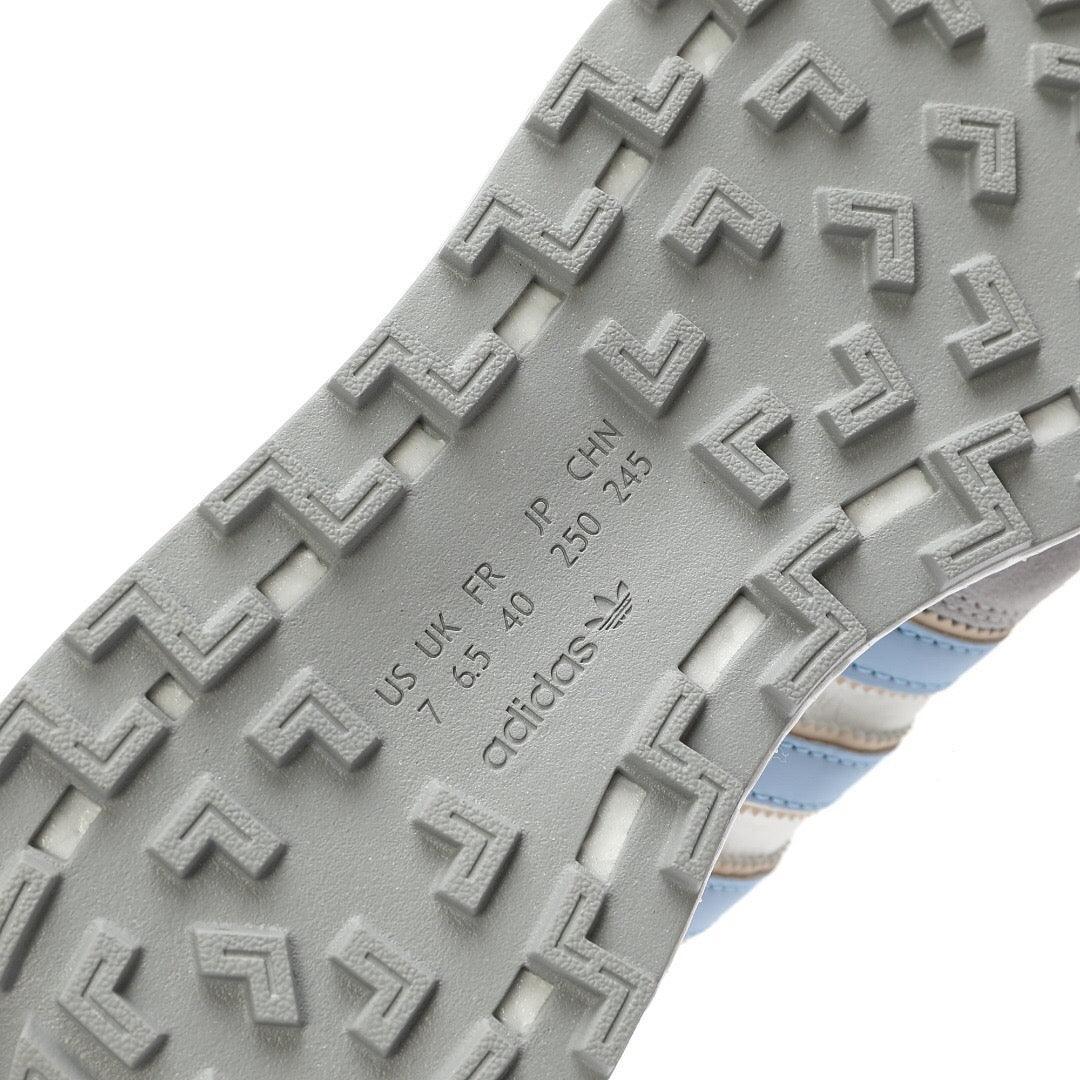 Disney x Adidas Retropy E5 'Dumbo' Banlieue91