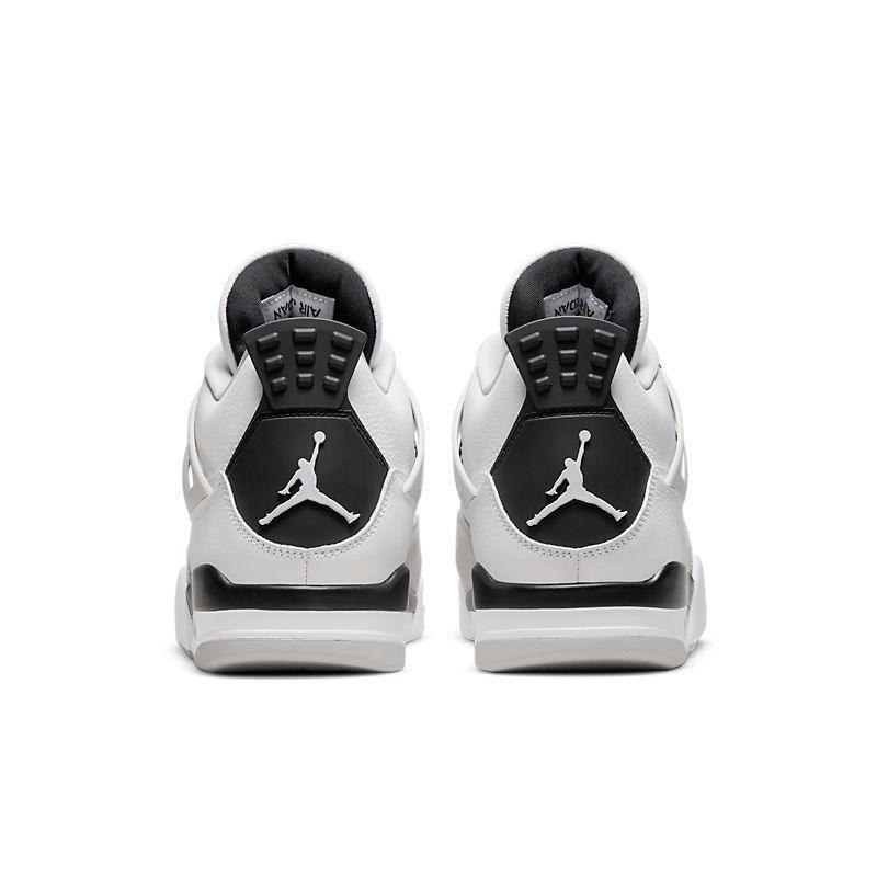 Air Jordan 4 Retro 'Military Black' Banlieue91
