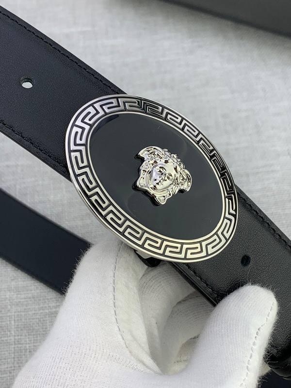 Versace Black Leather Vitello Belt Silver Medallion Buckle Banlieue91