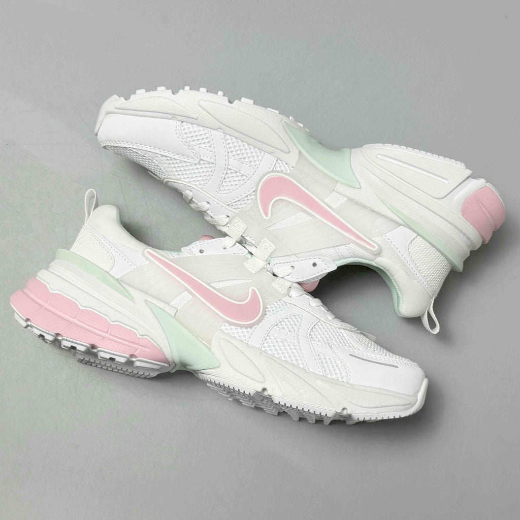 Nike V2K Run 'Pink' Banlieue91