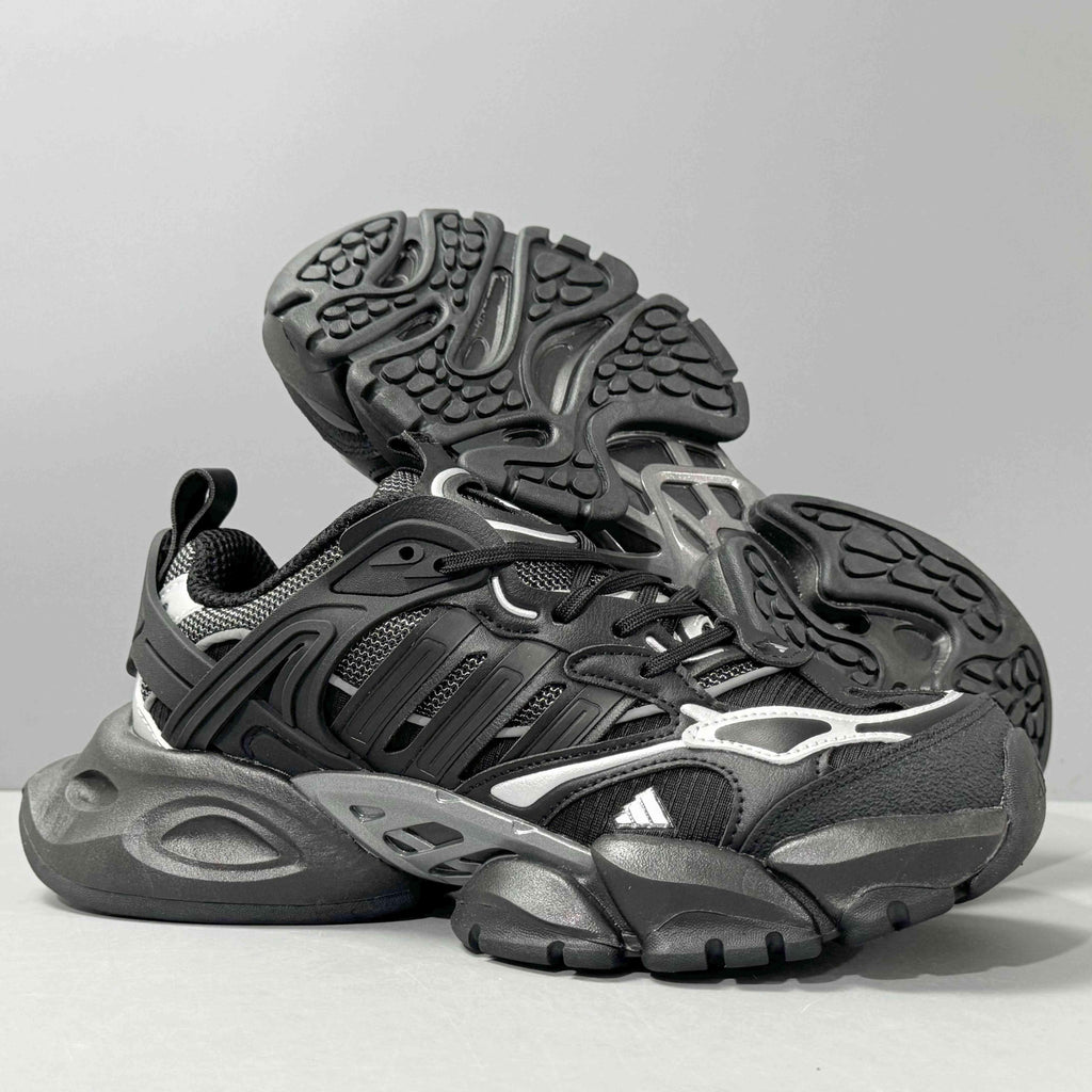 Adidas XLG RUNNER DELUXE 'Vento Black' Banlieue91