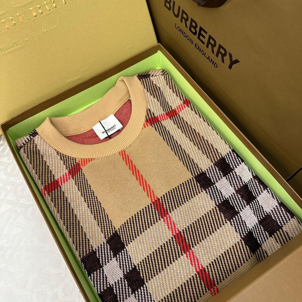 Burberry T-Shirt Without Collar Banlieue91