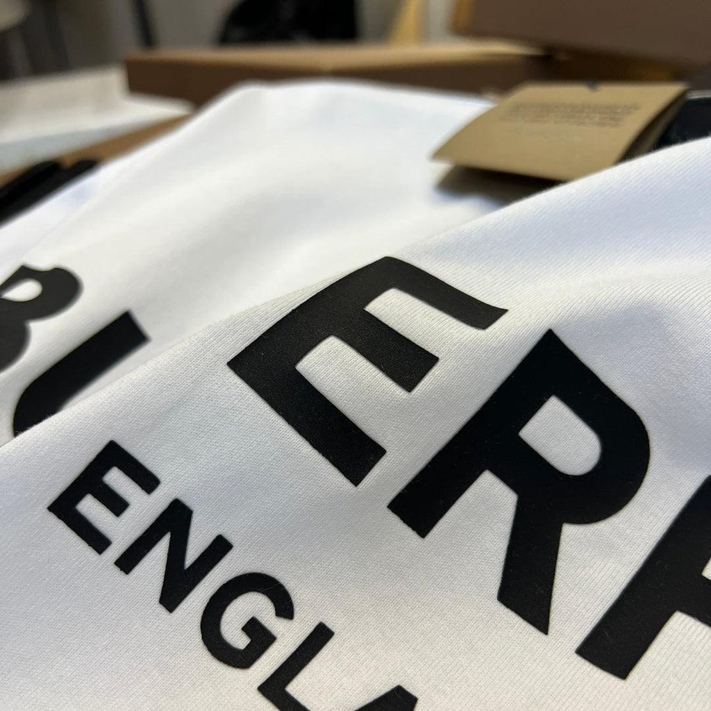 Burberry T-Shirt Without Collar 'White & Black' Banlieue91