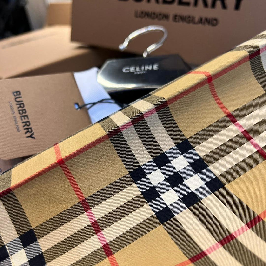 Burberry T-Shirt Without Collar 'White & Beige' Banlieue91
