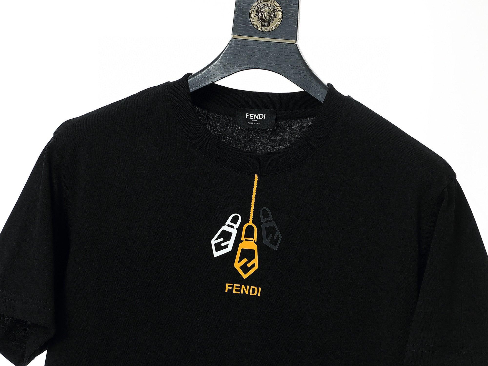 Fendi T-Shirt without Collar 'Black' Banlieue91