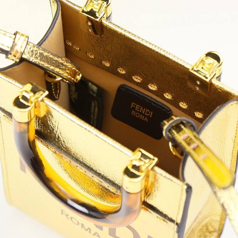 Fendi  Vitello King Plexiglass Logo Embossed Mini Fendi Sunshine Shopper Tote Banlieue91