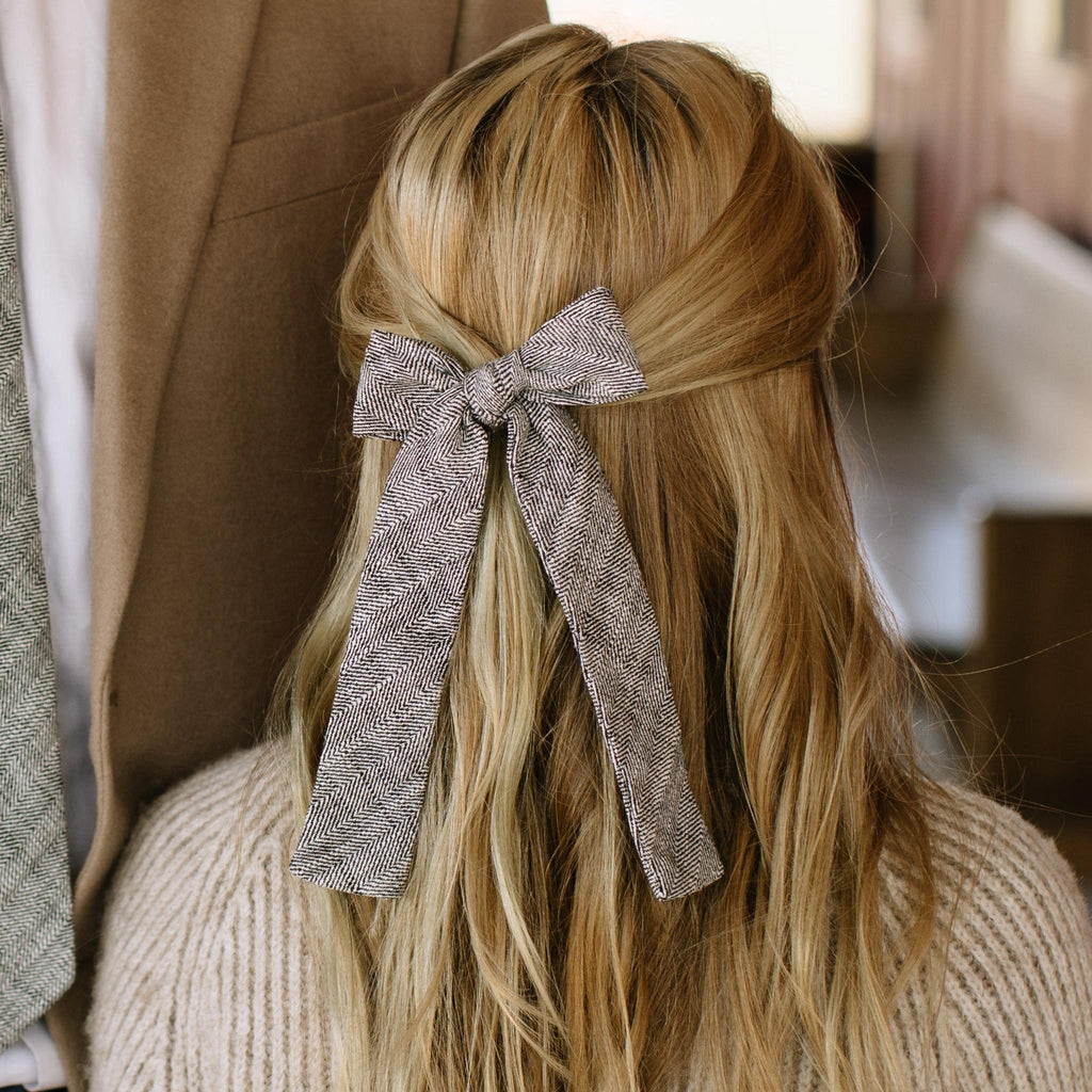 Ebony Tweed - Lady Hair Bow