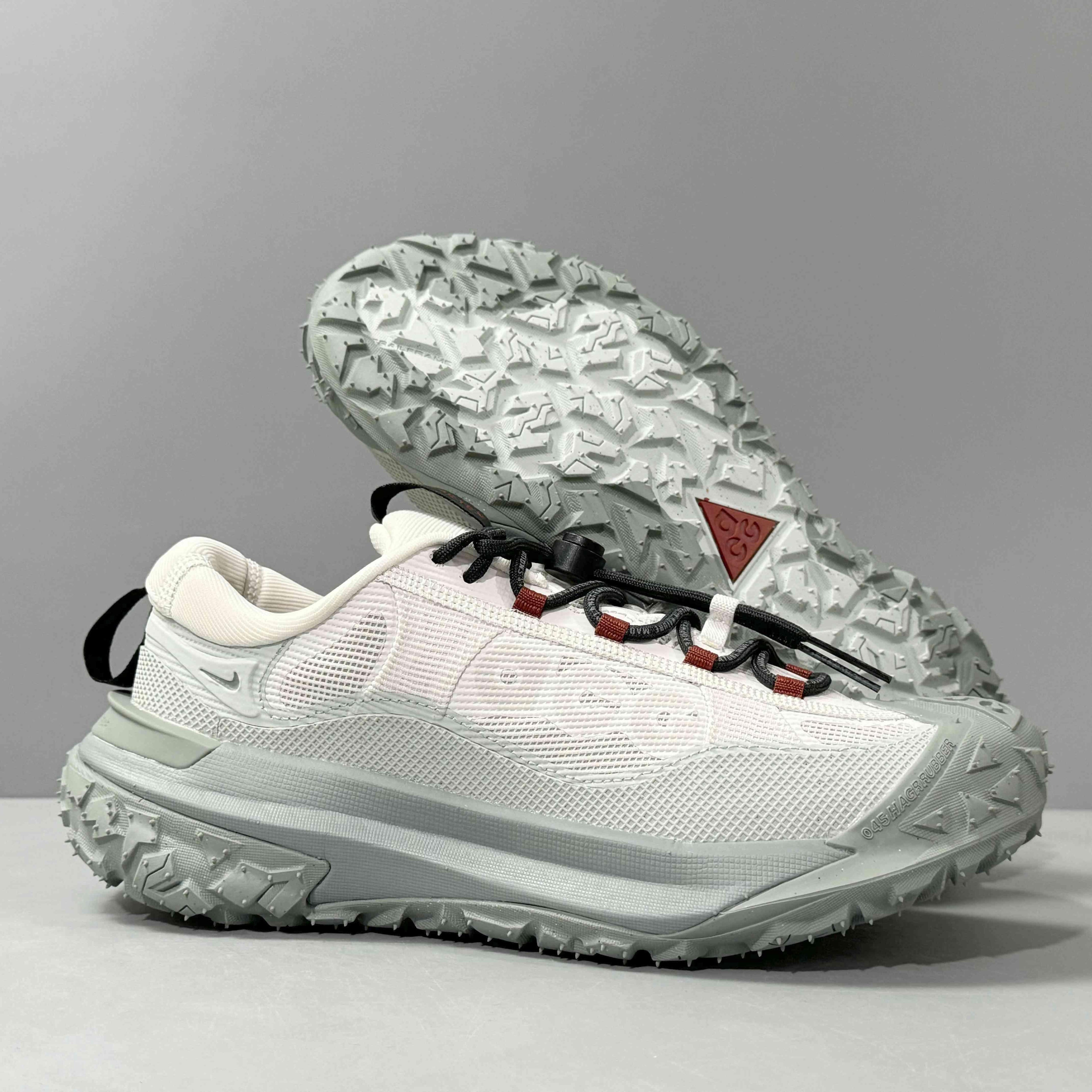 Nike ACG Mountain Fly 2 Low Gore-Tex 'Phantom Light Silver' Banlieue91