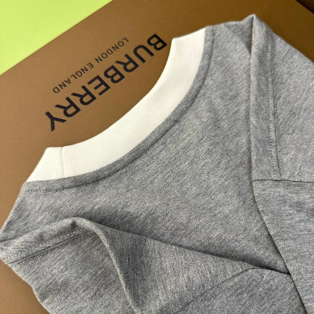 Burberry T-Shirt Without Collar 'Grey' Banlieue91