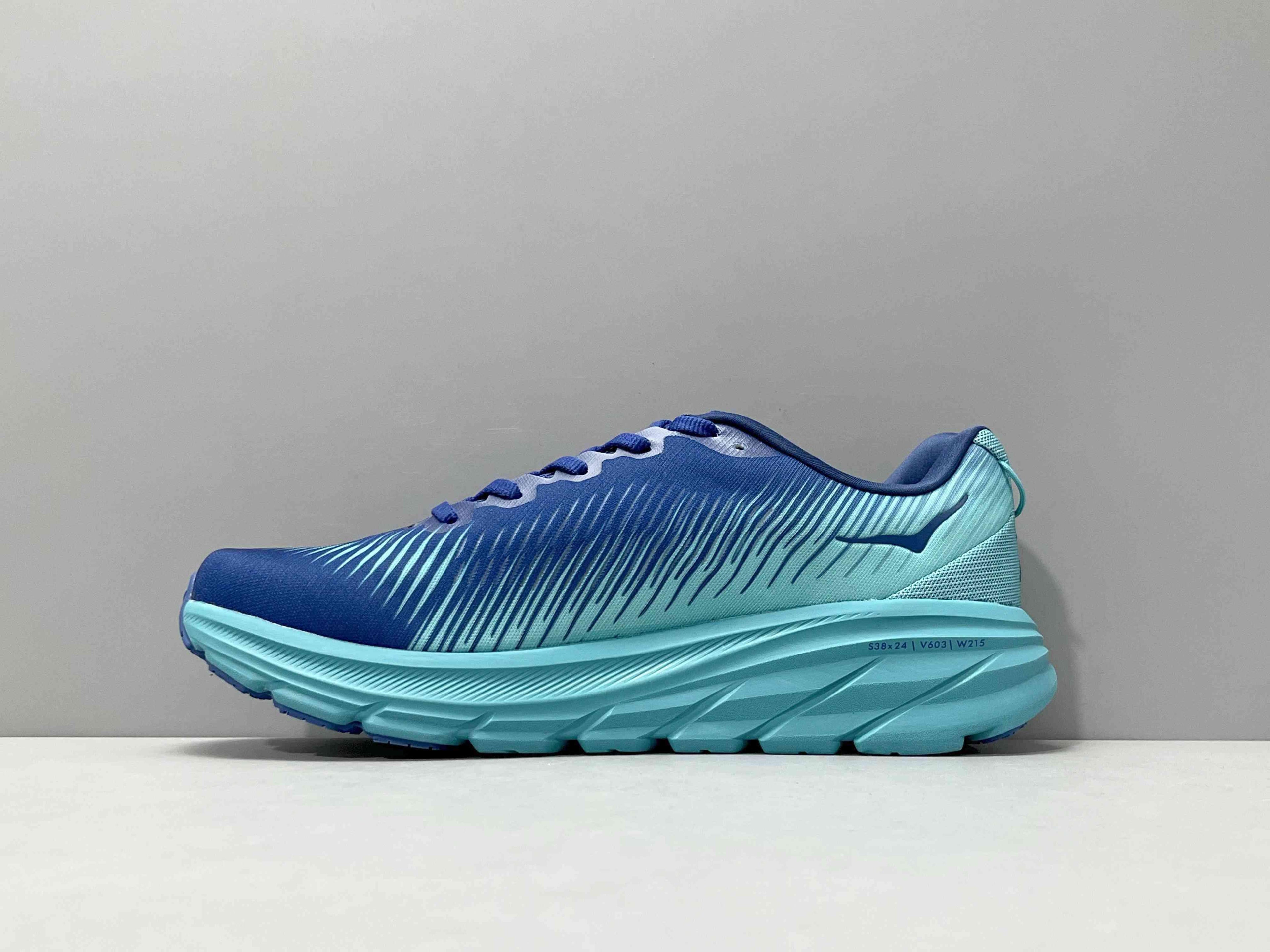 Hoka One One Clifton 8 'Bellwether Blue Scuba Blue' Banlieue91