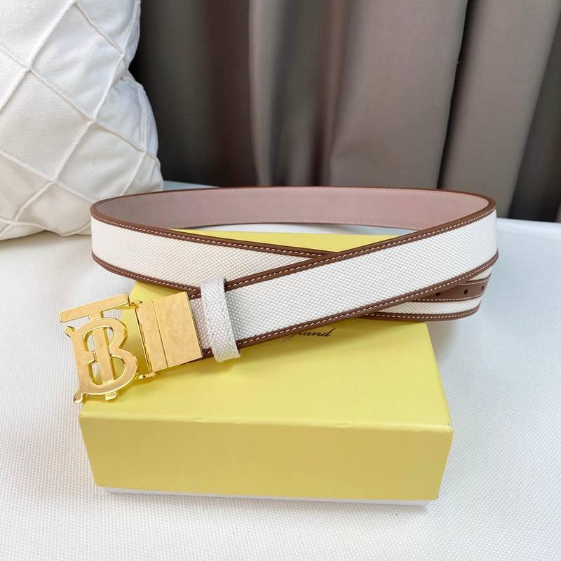Burberry Reversible Leather Vintage Belt Banlieue91