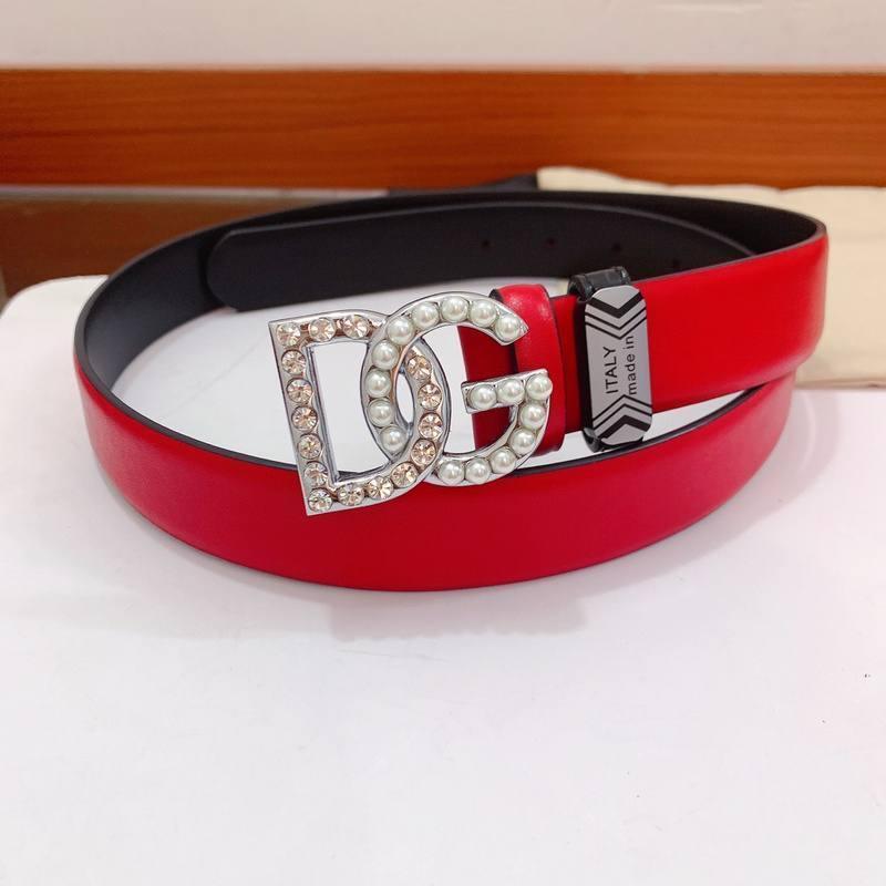 Dolce Gabbana Calfskin belt with bejeweled DG logo 'Red' Banlieue91
