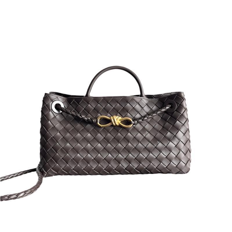 Bottega Veneta Bottega Veneta Andiamo East/West Small Tote Bag Banlieue91