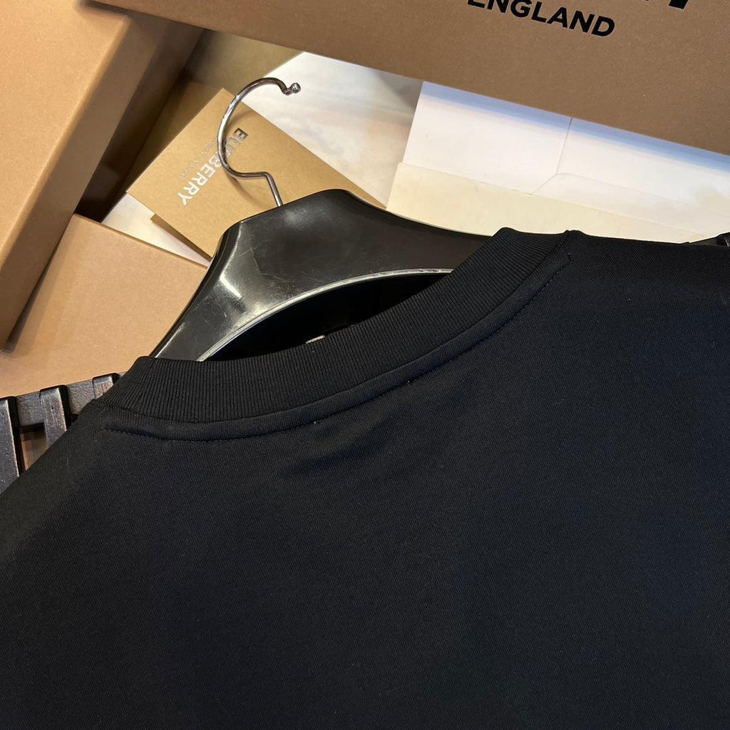 Burberry T-Shirt Without Collar 'Black & White' Banlieue91