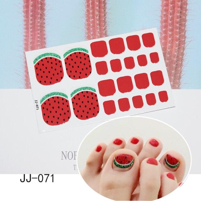 Flake Nail Art Sticker Strawberry Glitter Nail Cover Multicolor Nail Art Full Adhesive Sticker Tips Manicure Nail Art Stickers Decals Women Metal Golden Line Nail Full Nail Wraps for Women Nail Art with Nail File Solid Color Nail Polish Strips Sticker