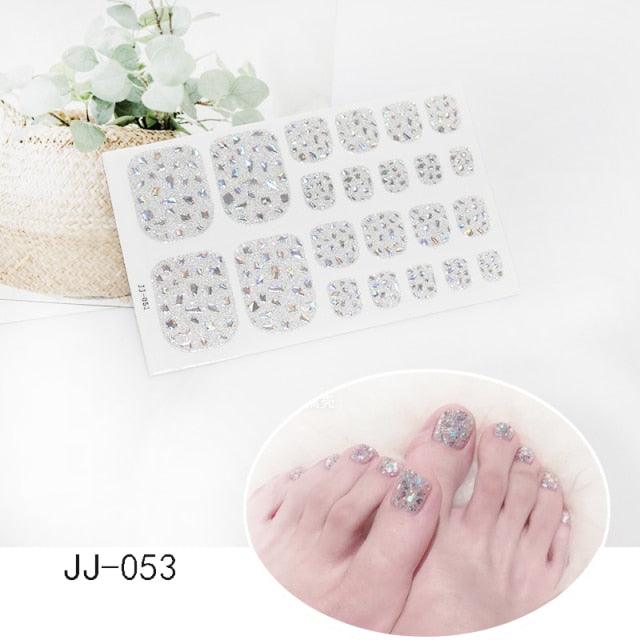Flake Nail Art Sticker Strawberry Glitter Nail Cover Multicolor Nail Art Full Adhesive Sticker Tips Manicure Nail Art Stickers Decals Women Metal Golden Line Nail Full Nail Wraps for Women Nail Art with Nail File Solid Color Nail Polish Strips Sticker
