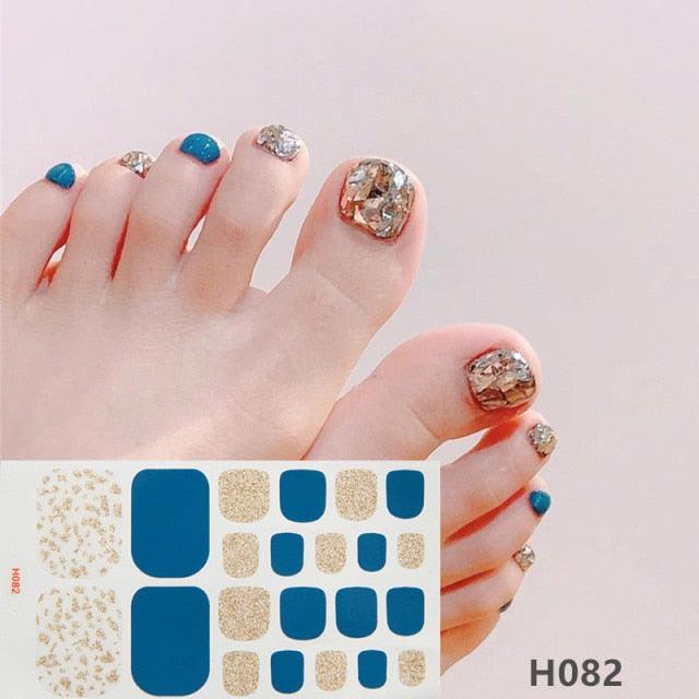 Flake Nail Art Sticker Strawberry Glitter Nail Cover Multicolor Nail Art Full Adhesive Sticker Tips Manicure Nail Art Stickers Decals Women Metal Golden Line Nail Full Nail Wraps for Women Nail Art with Nail File Solid Color Nail Polish Strips Sticker
