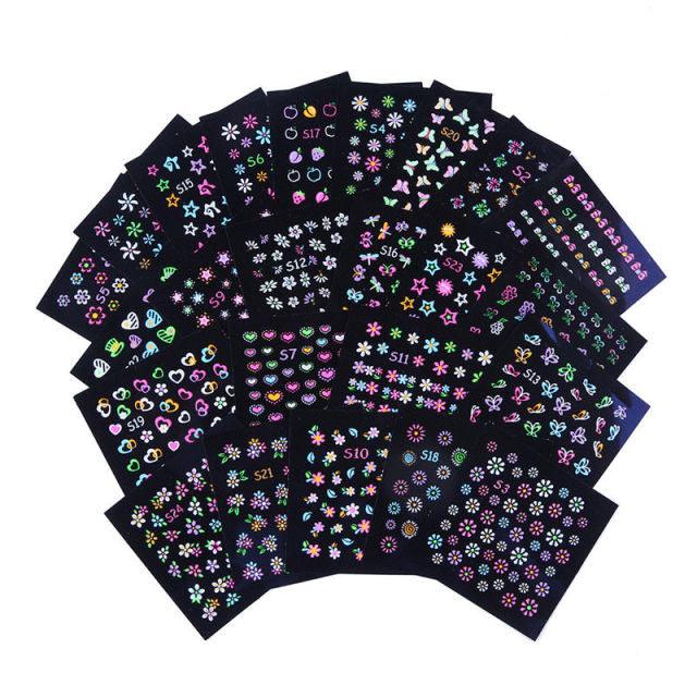 Fluorescent Flowers Nail Stickers Party Butterfly Night Glow Star Decoration Manicure Applique Sliders For Nails Design Fluorescent Light Flame Butterfly Moon Love Pattern Designs Nail Decal Decoration Tips For Beauty Salons Glow in Dark Nail Stickers