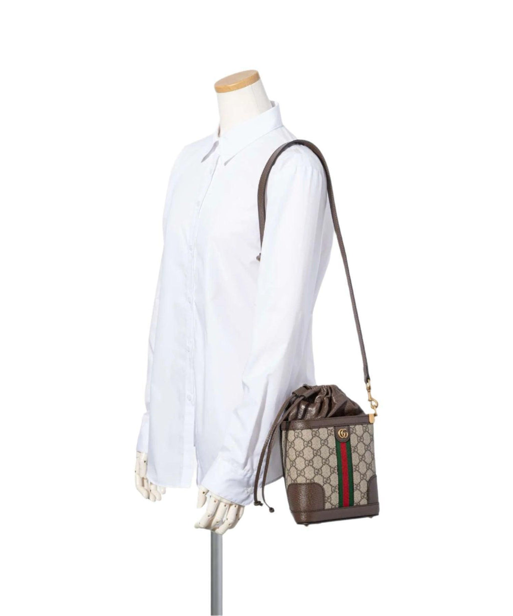 Gucci GG Supreme Canvas Bucket Bag Beige Banlieue91