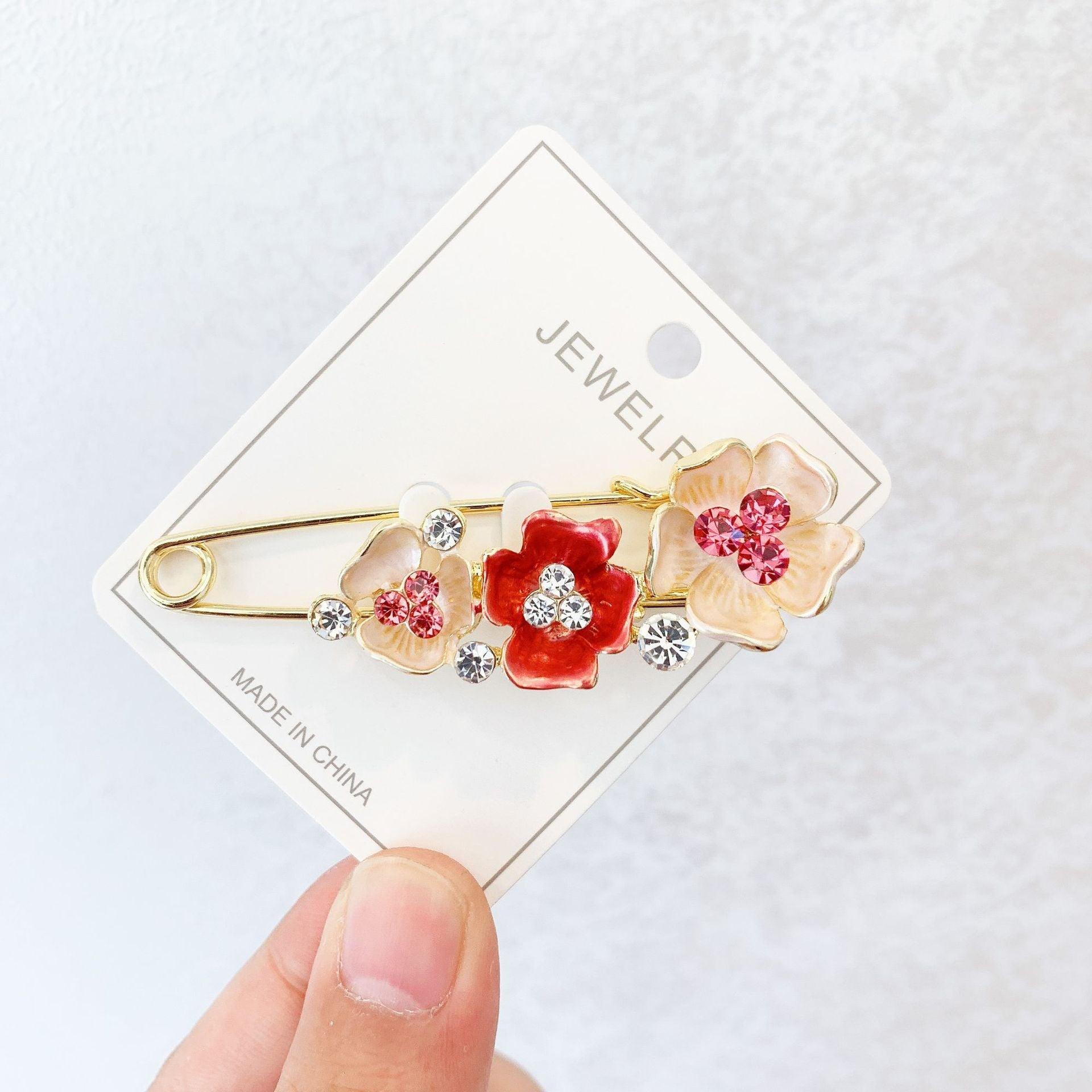 High-end Safety Pins For Women Flower Pin Crystal Rhinestones Safety Pins Woman Jewelry Accessories Hijab Scarf Clip Buckles Stevvex