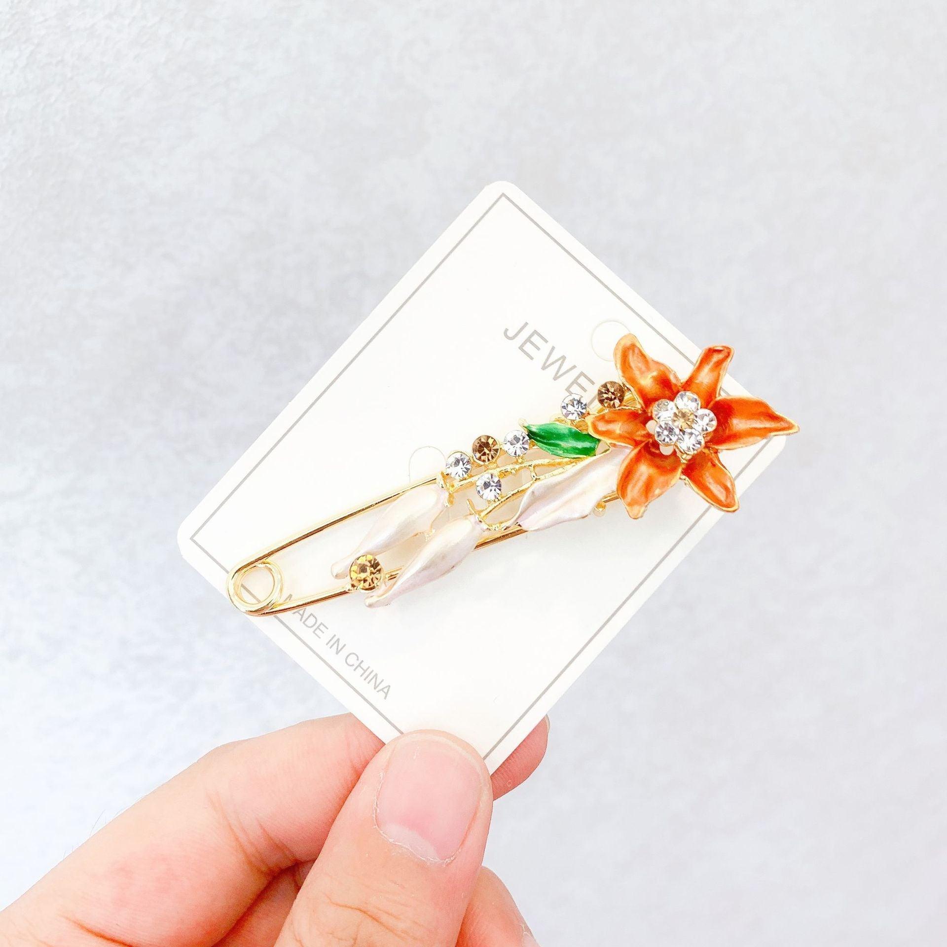 High-end Safety Pins For Women Flower Pin Crystal Rhinestones Safety Pins Woman Jewelry Accessories Hijab Scarf Clip Buckles Stevvex
