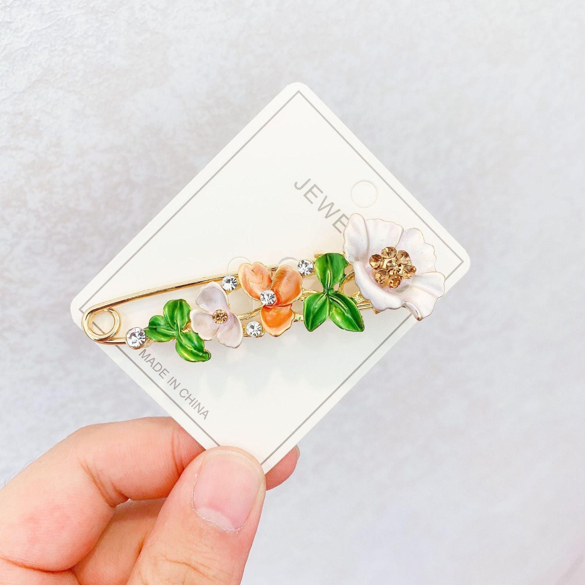 High-end Safety Pins For Women Flower Pin Crystal Rhinestones Safety Pins Woman Jewelry Accessories Hijab Scarf Clip Buckles Stevvex