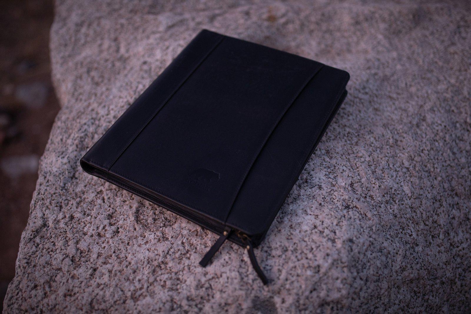Nomad Leather Portfolio Kodiak Leather
