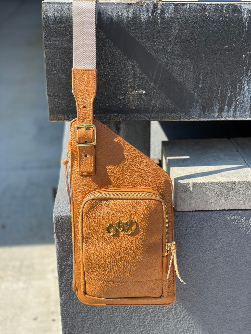 Janel One Shoulder Bag