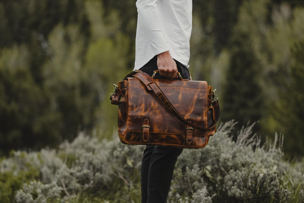 Sitka Leather Messenger Kodiak Leather