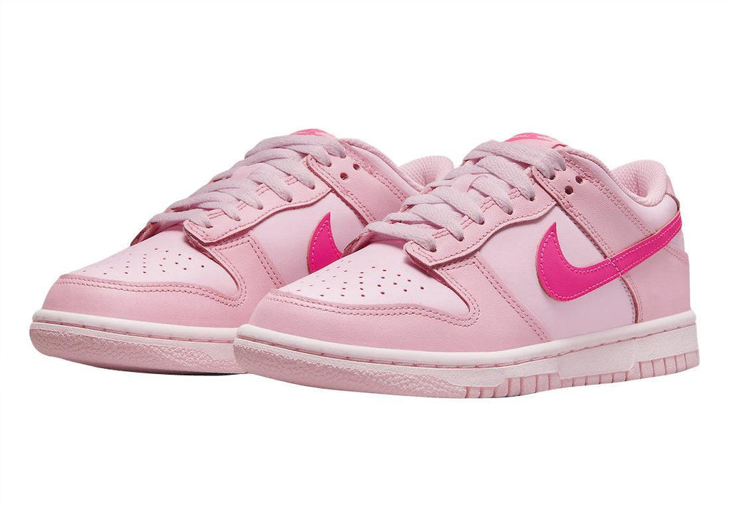 Nike Dunk Low 'Triple Pink (Barbie)' Banlieue91