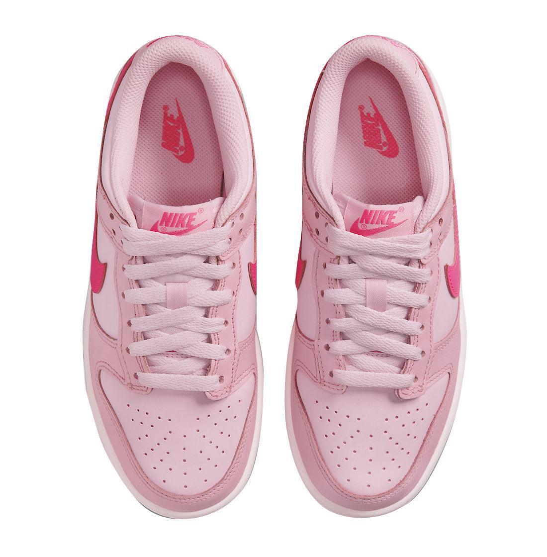 Nike Dunk Low 'Triple Pink (Barbie)' Banlieue91